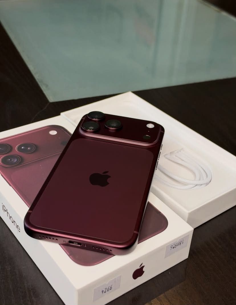 NEW Apple iPhone 18 Pro Max 256GB Burgundy 48MP eSIM Face ID